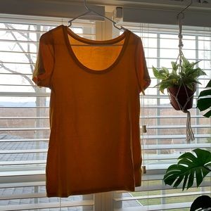 Old navy scoop neck tee, size large